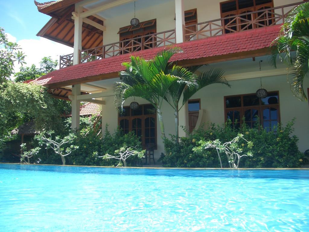 Villa Jaya Lovina Exterior foto